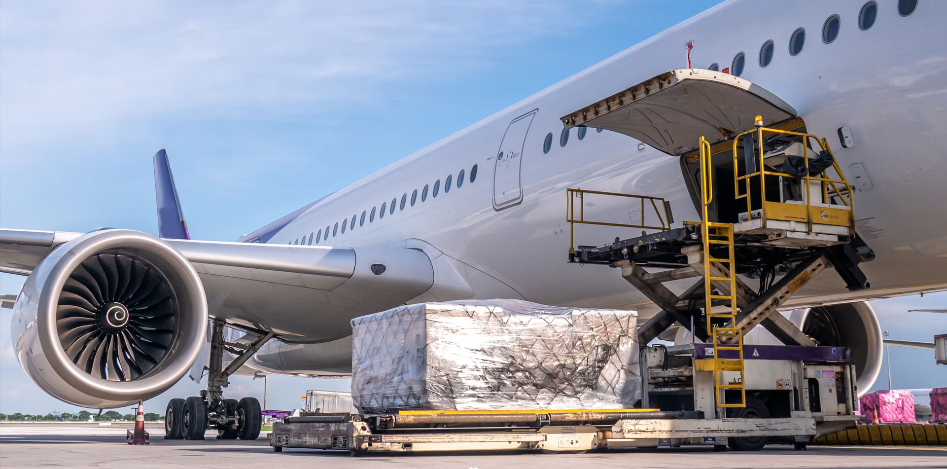 Air|Cargo|Freight